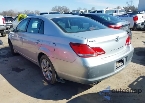 2007 Toyota Avalon Xls z USA, uszkodzony, nr VIN 4T1BK36B67U173792
